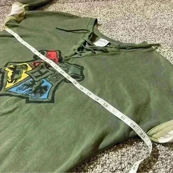 Hogwarts Womens Shirt Long Sleeve Lace Up Size S Green Harry Potter - Picture 5 of 6